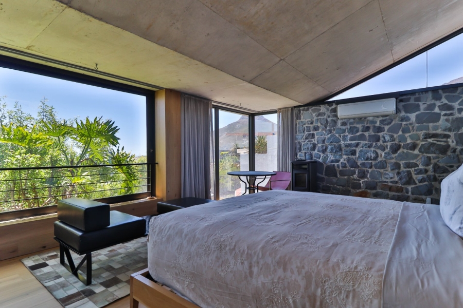 3 Bedroom Property for Sale in Bakoven Western Cape